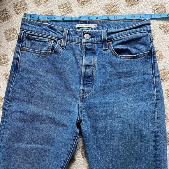 Levi's Women's Wedgie Straight Jeans Size 29 - Picture 8 of 11